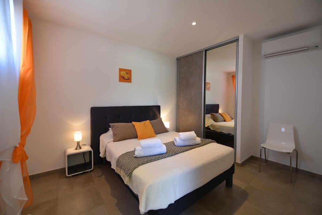 Residence Arinella Farinole Luaran gambar